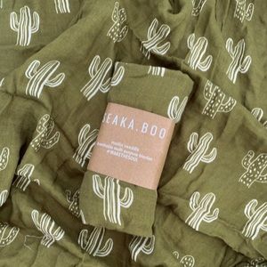 Seaka Boo Muslin Swaddle